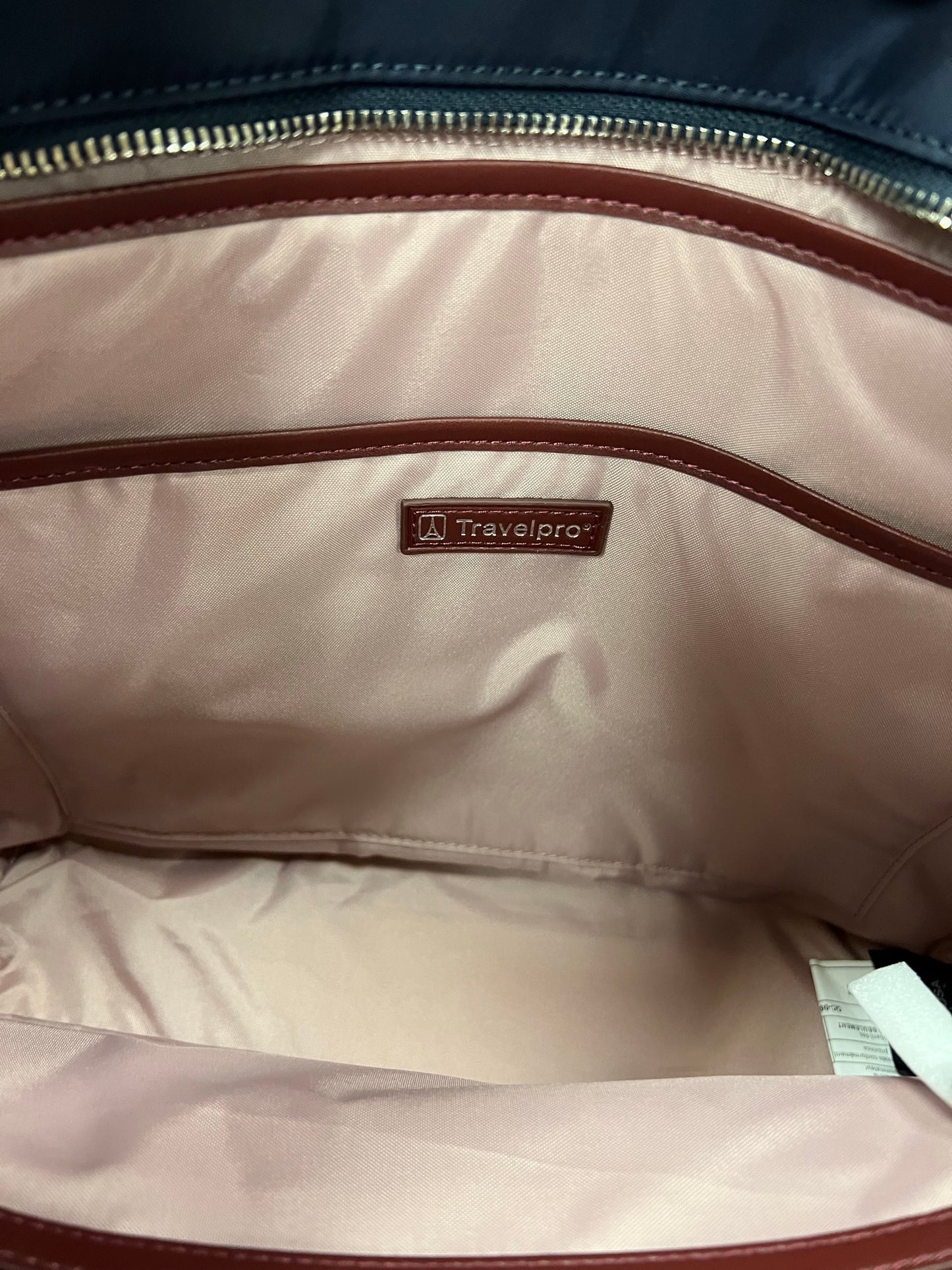 TravelPro Crew Executive Choice 3 Carrying Tote- 4052014