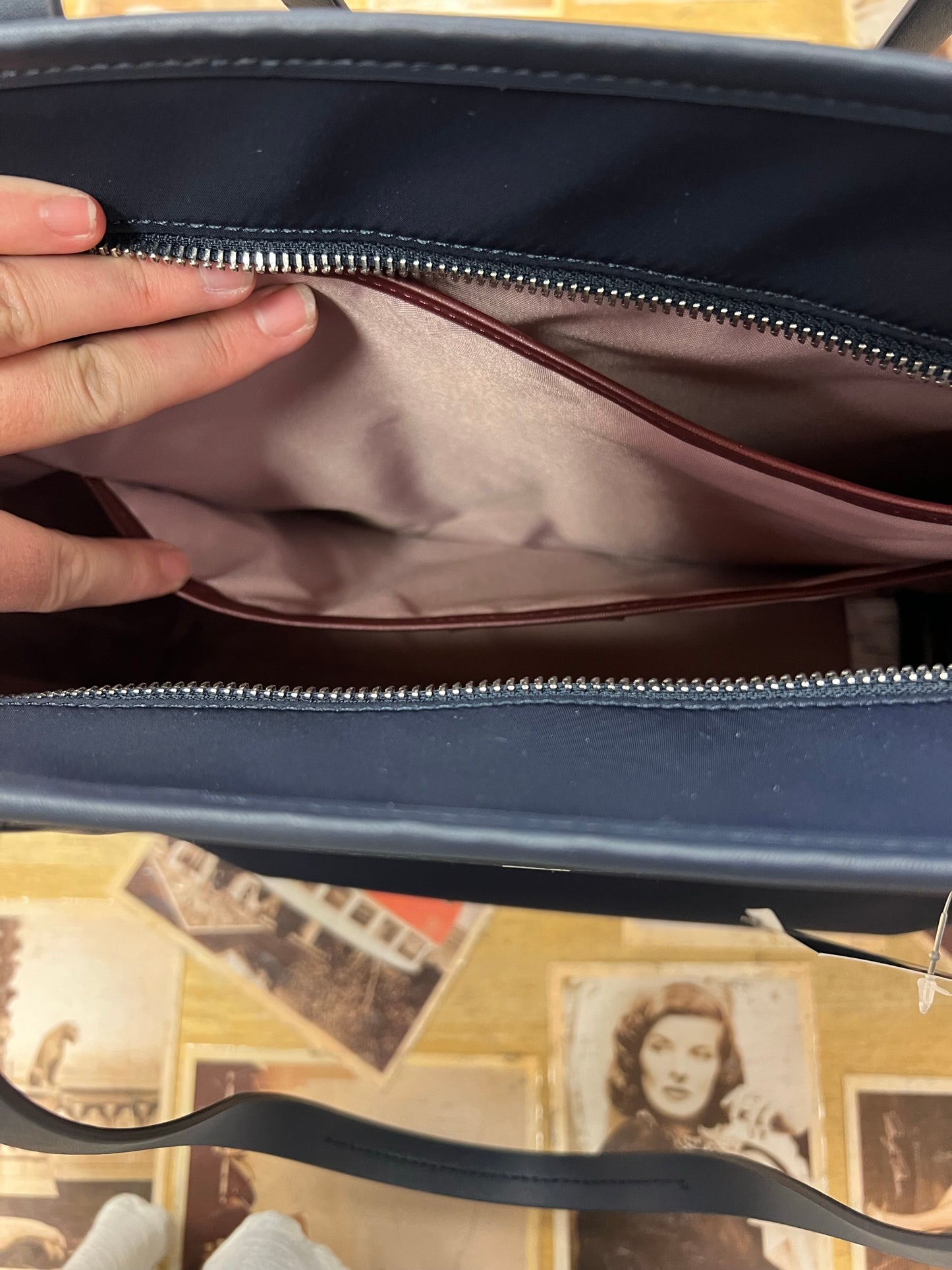 TravelPro Crew Executive Choice 3 Carrying Tote- 4052014