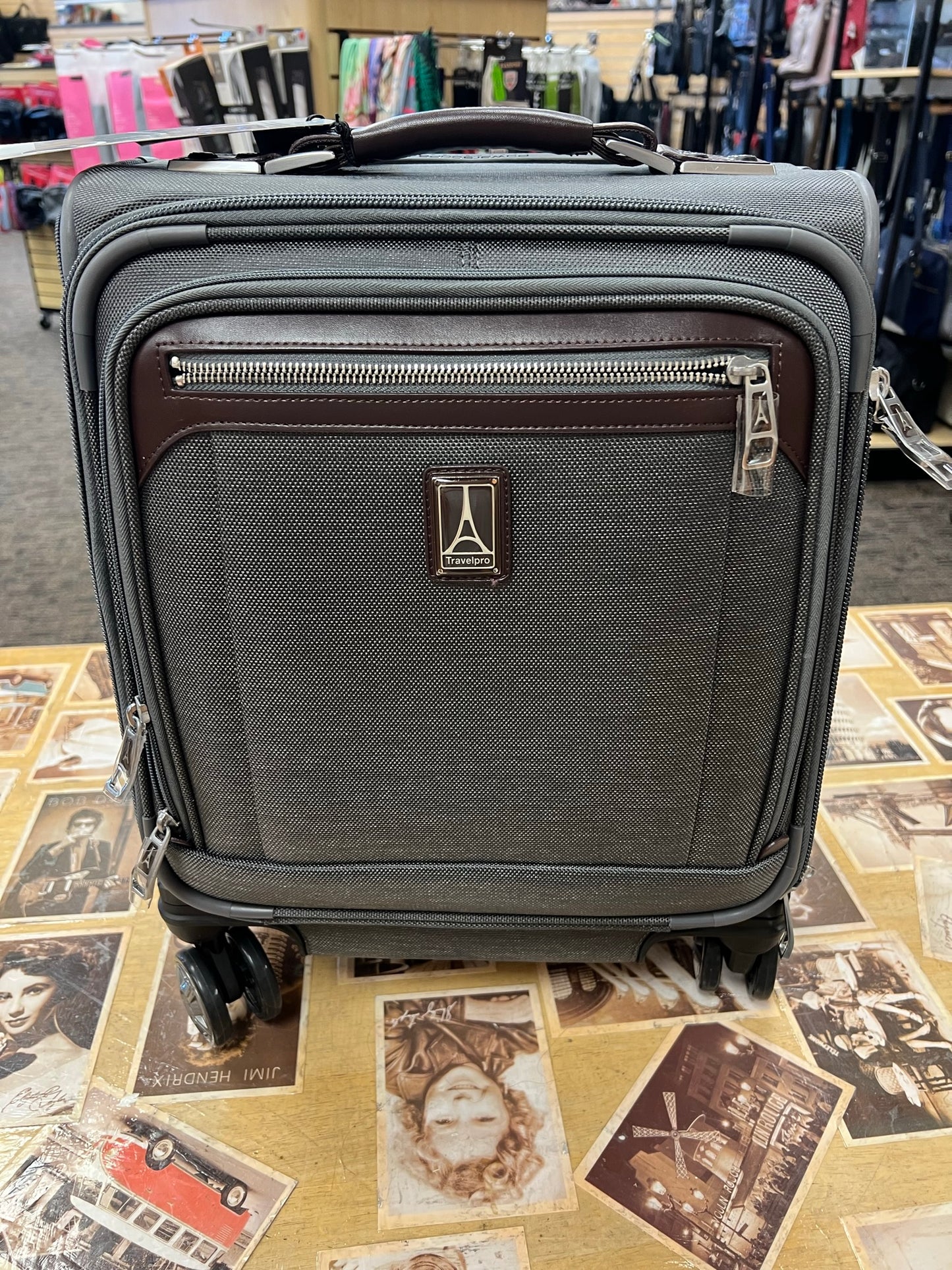 Travelpro Platinum Elite 18.5” Softside Carry-On Spinner Tote - 4091813