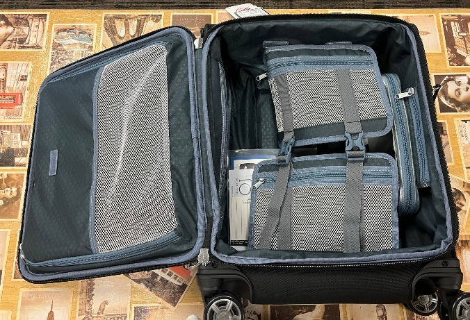 Travelpro Platinum Elite International Carry-On Softsided Expandable Spinner- 4091867