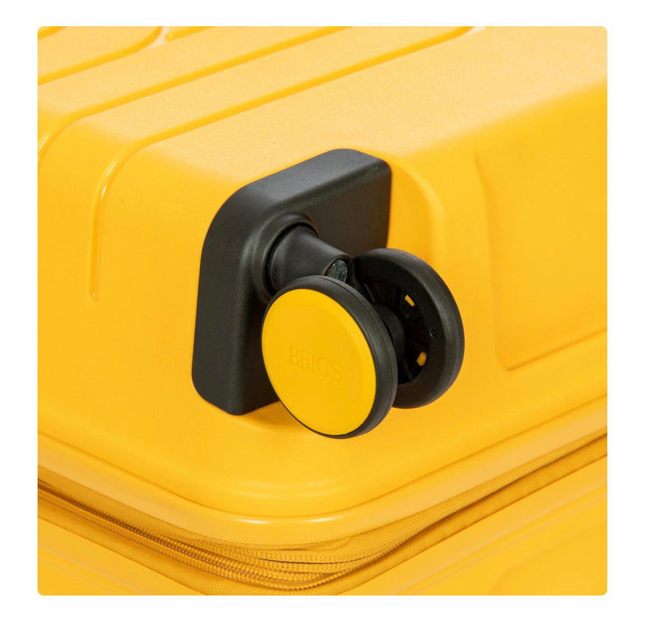 Bric's Ulisse 30" Large Checked Hardsided Expandable Spinner