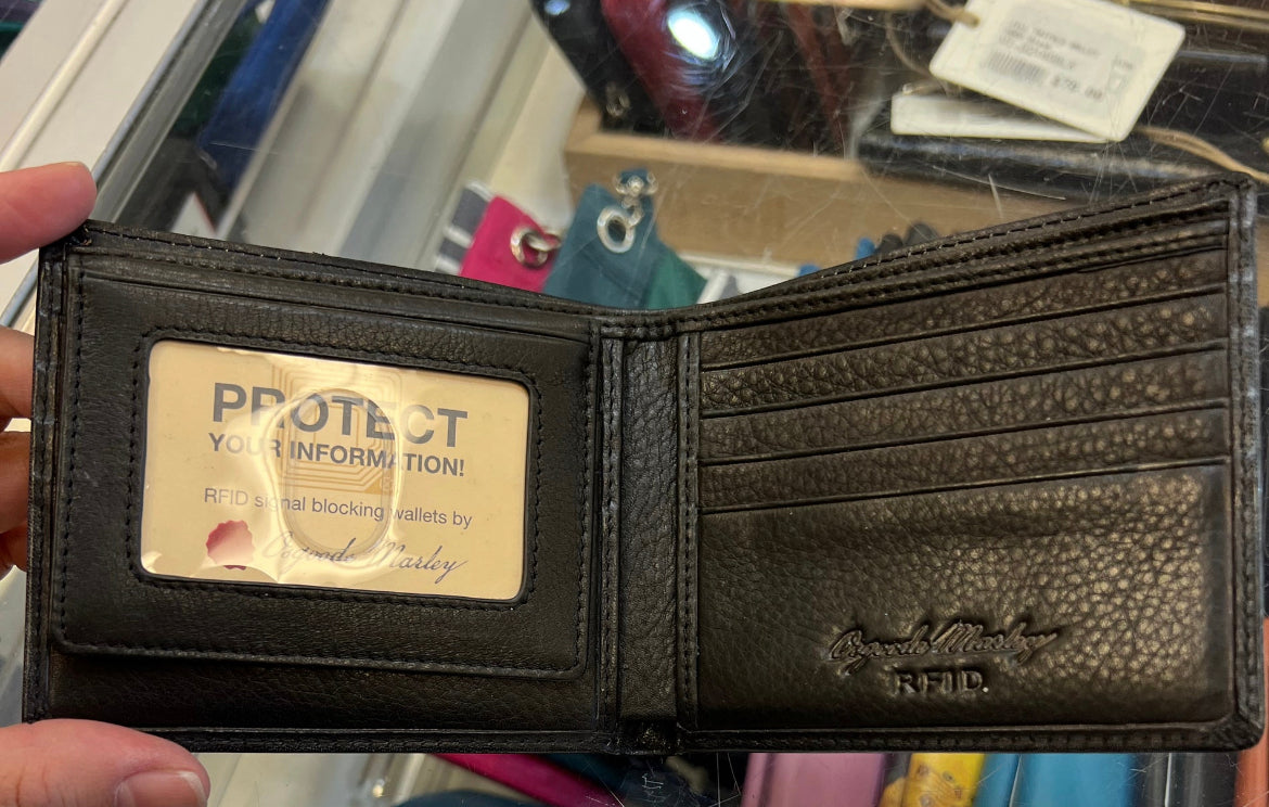 Final Sale- Osgoode Marley RFID Brushed Passcase Leather Wallet- 1172