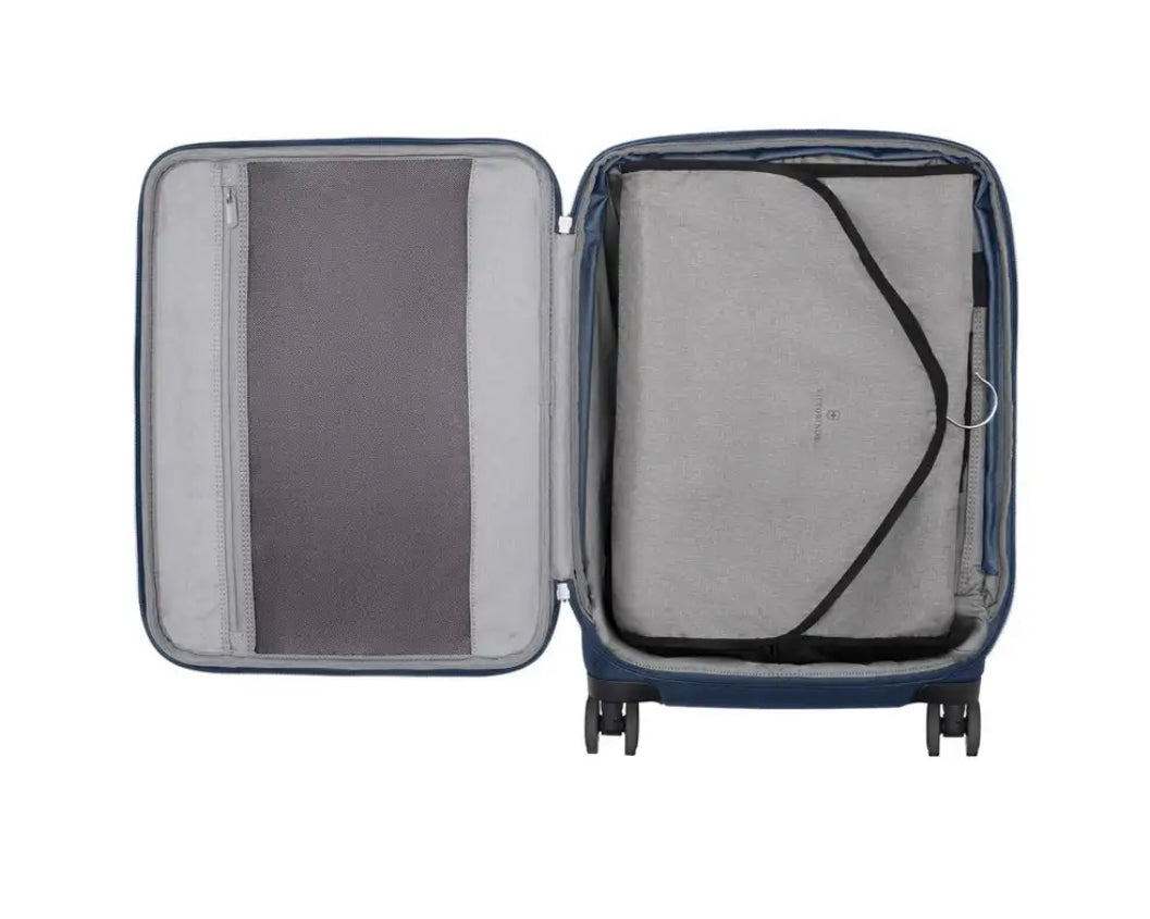 *DISCONTINUED* Victorinox Werks 6.0 Frequent Flyer PLUS 22.8" Softside Carry-On Spinner