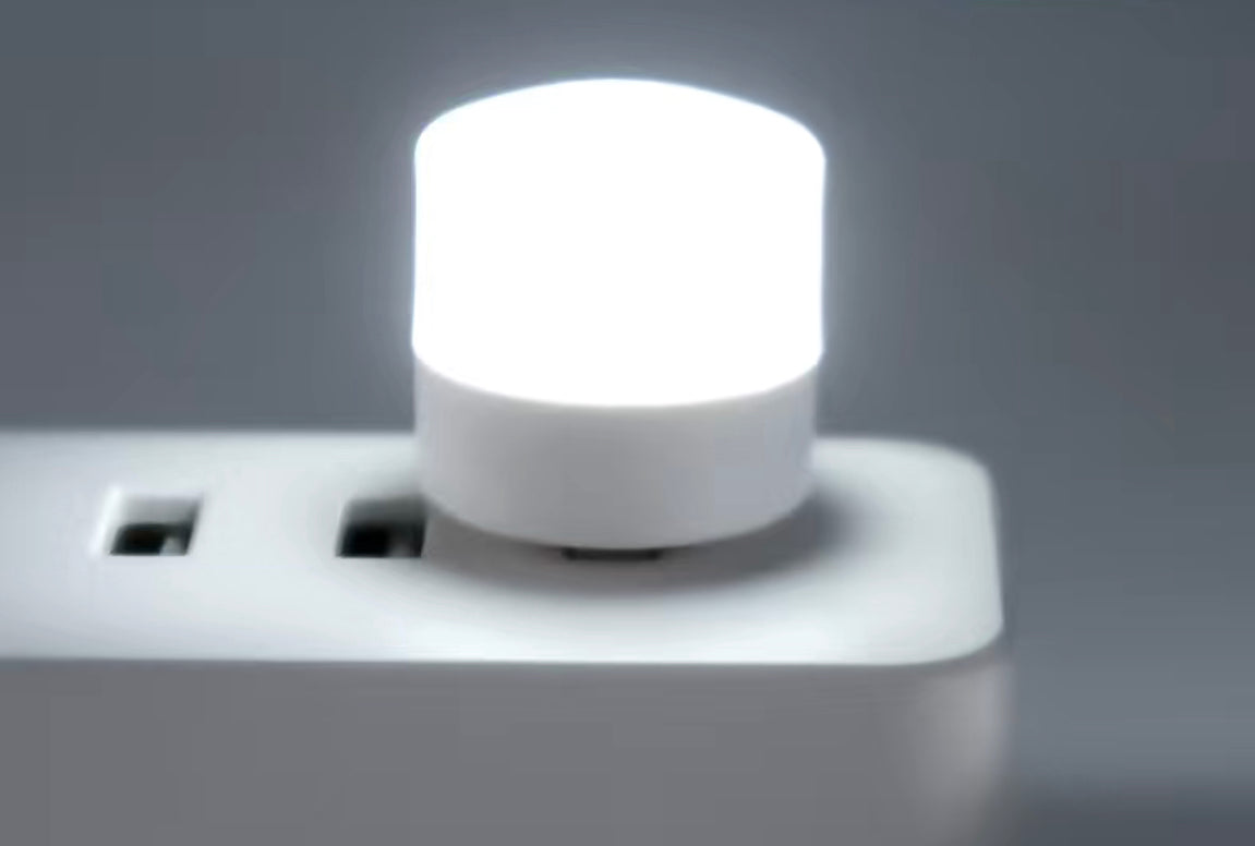 USB mini travel nightlight
