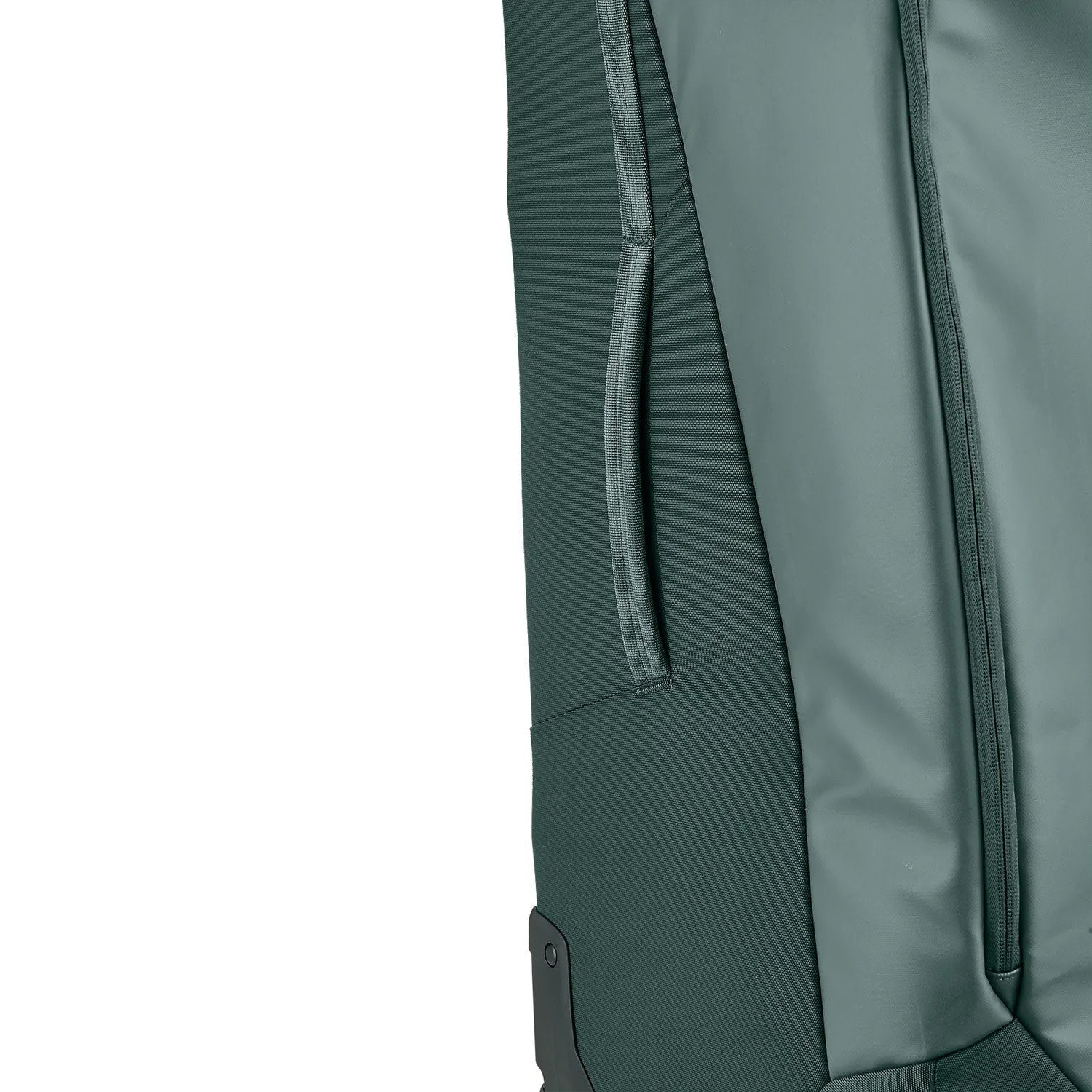 Final Sale - Eagle Creek Tarmac XE Softside Carry On Spinner