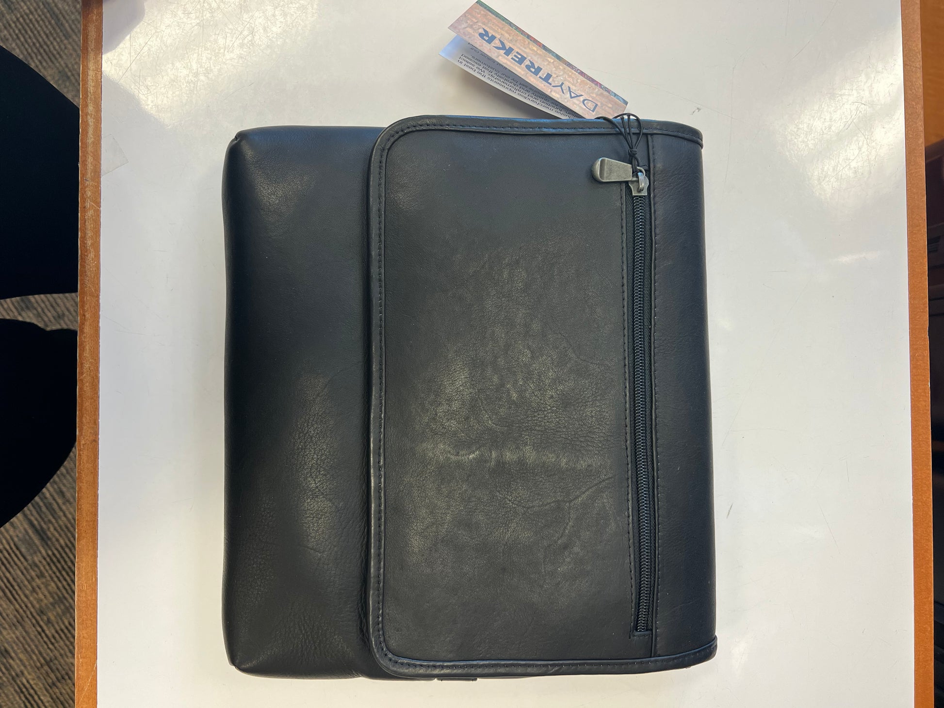 Vaquetta Leather Small Messenger Bag