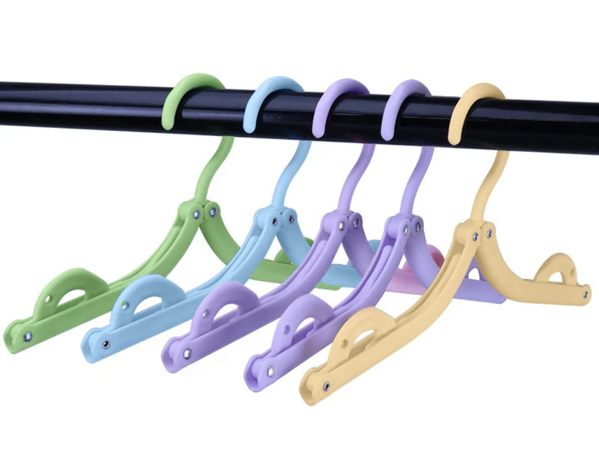 Foldable Travel Hanger