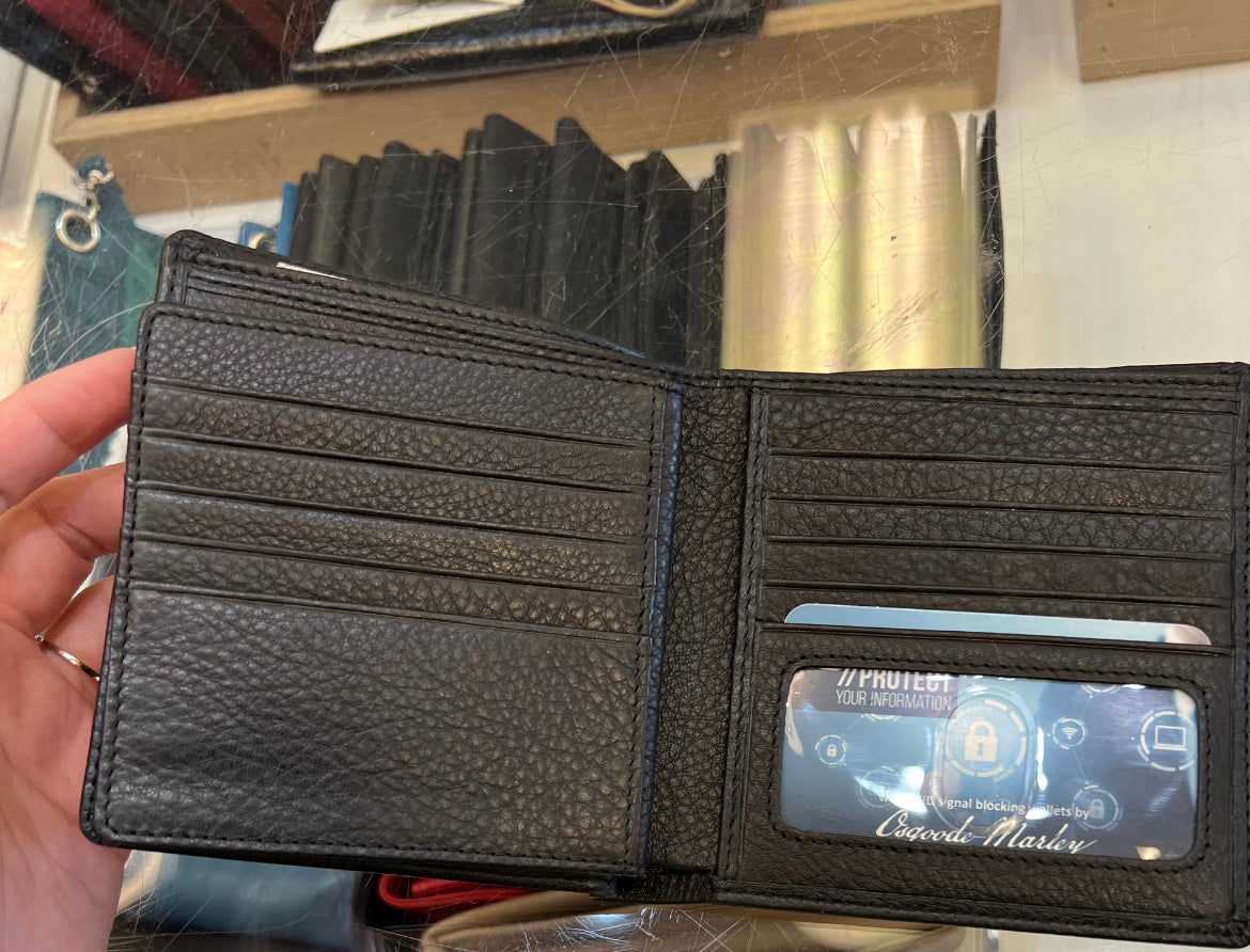 Osgoode Marley Extra Page Hipster Leather Wallet - 1229