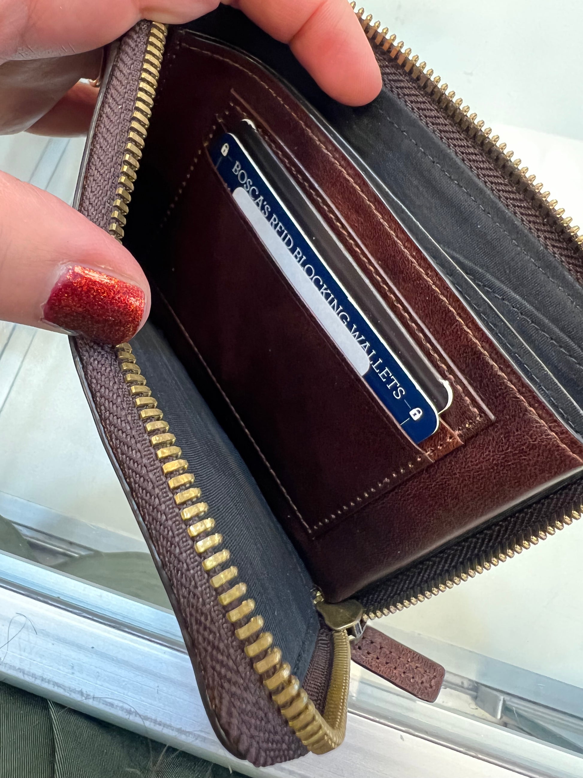Bosca Dolce Zippered Leather Wallet