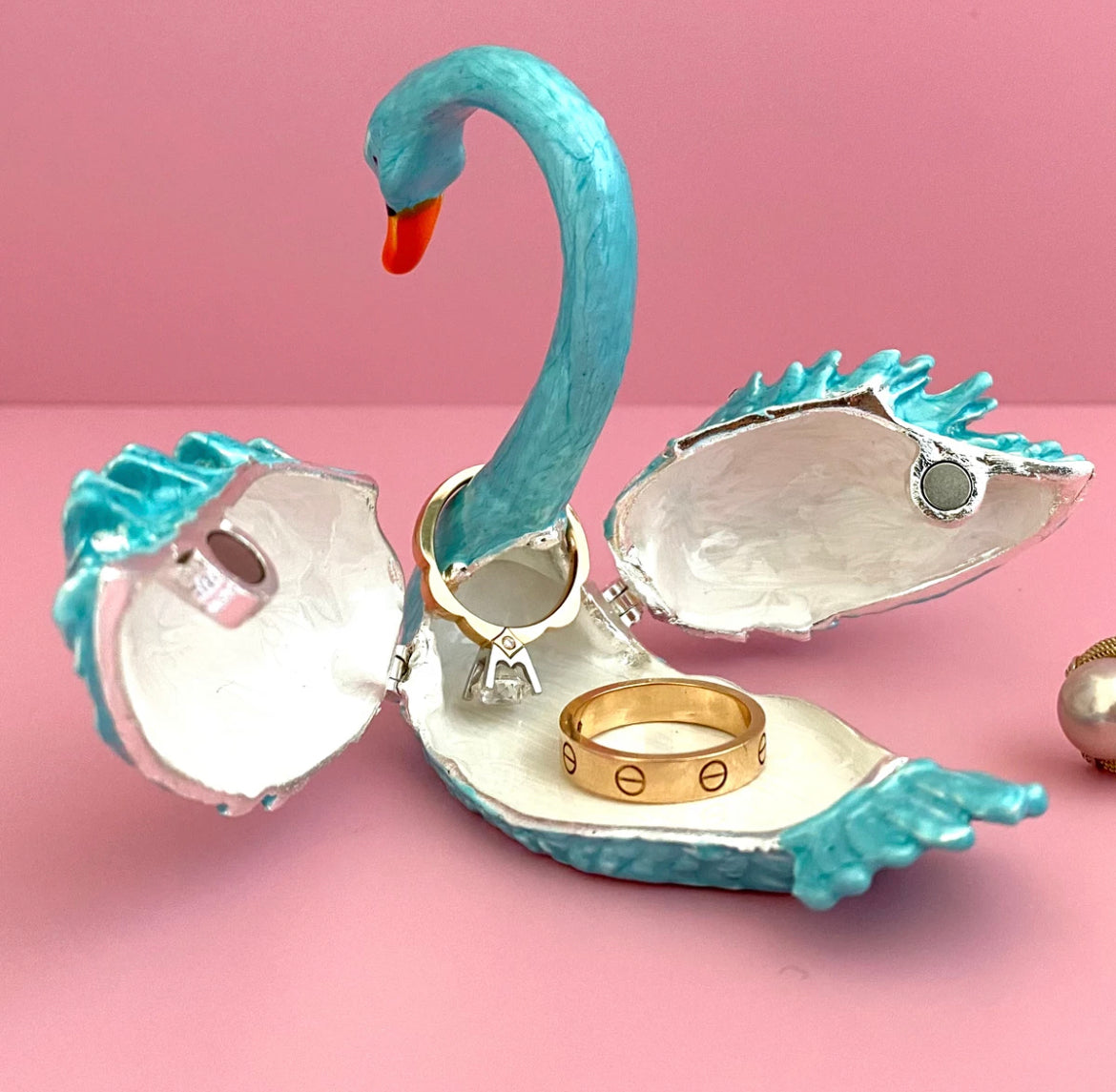 Ring/Trinket Keeper- Swan