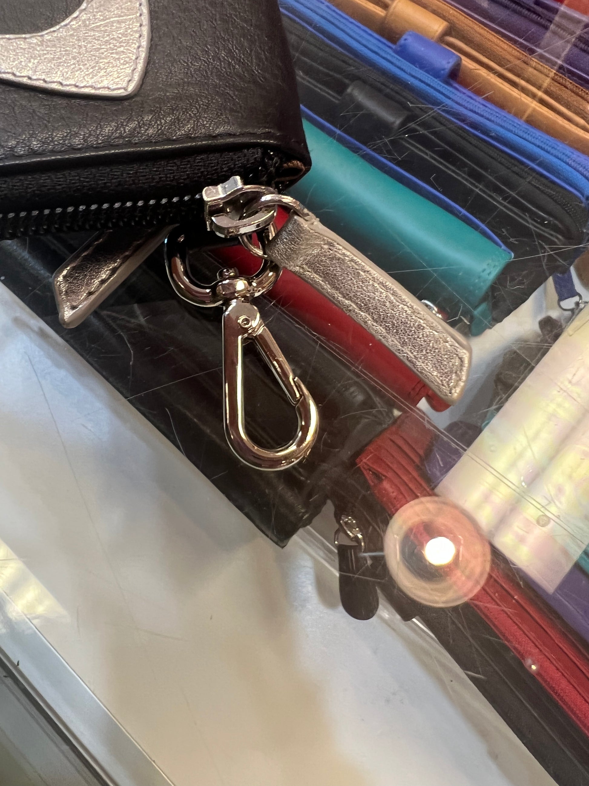 ili New York Large Leather Glasses Case- 6200