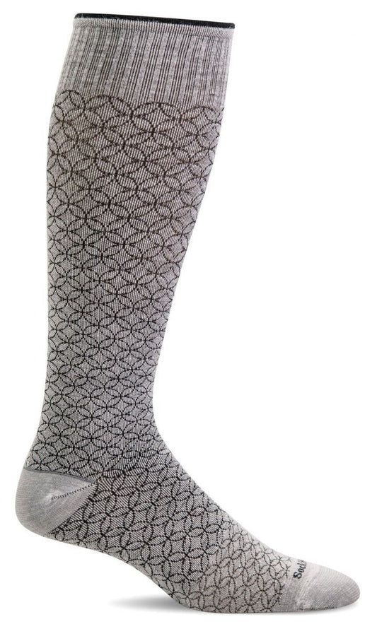 Sockwell Women's Featherweight Fancy | Moderate Graduated Compression Socks Natural