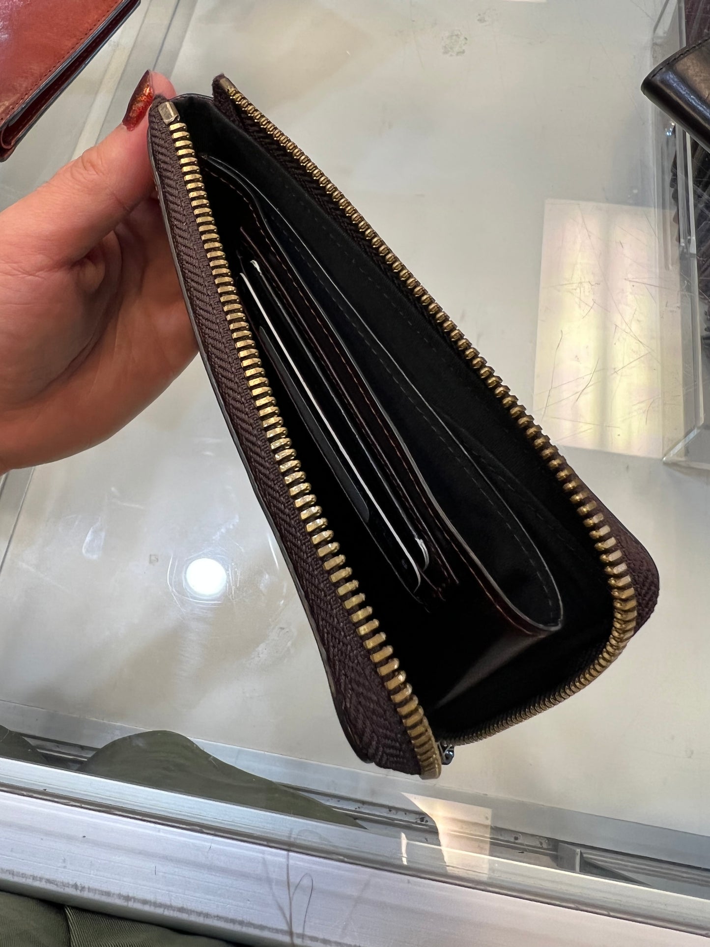 Bosca Dolce Zippered Leather Wallet