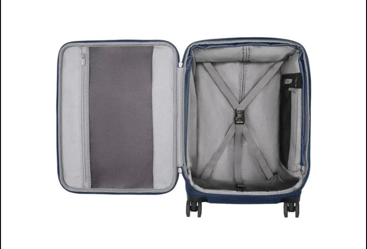 *DISCONTINUED* Victorinox Werks 6.0 Frequent Flyer PLUS 22.8" Softside Carry-On Spinner