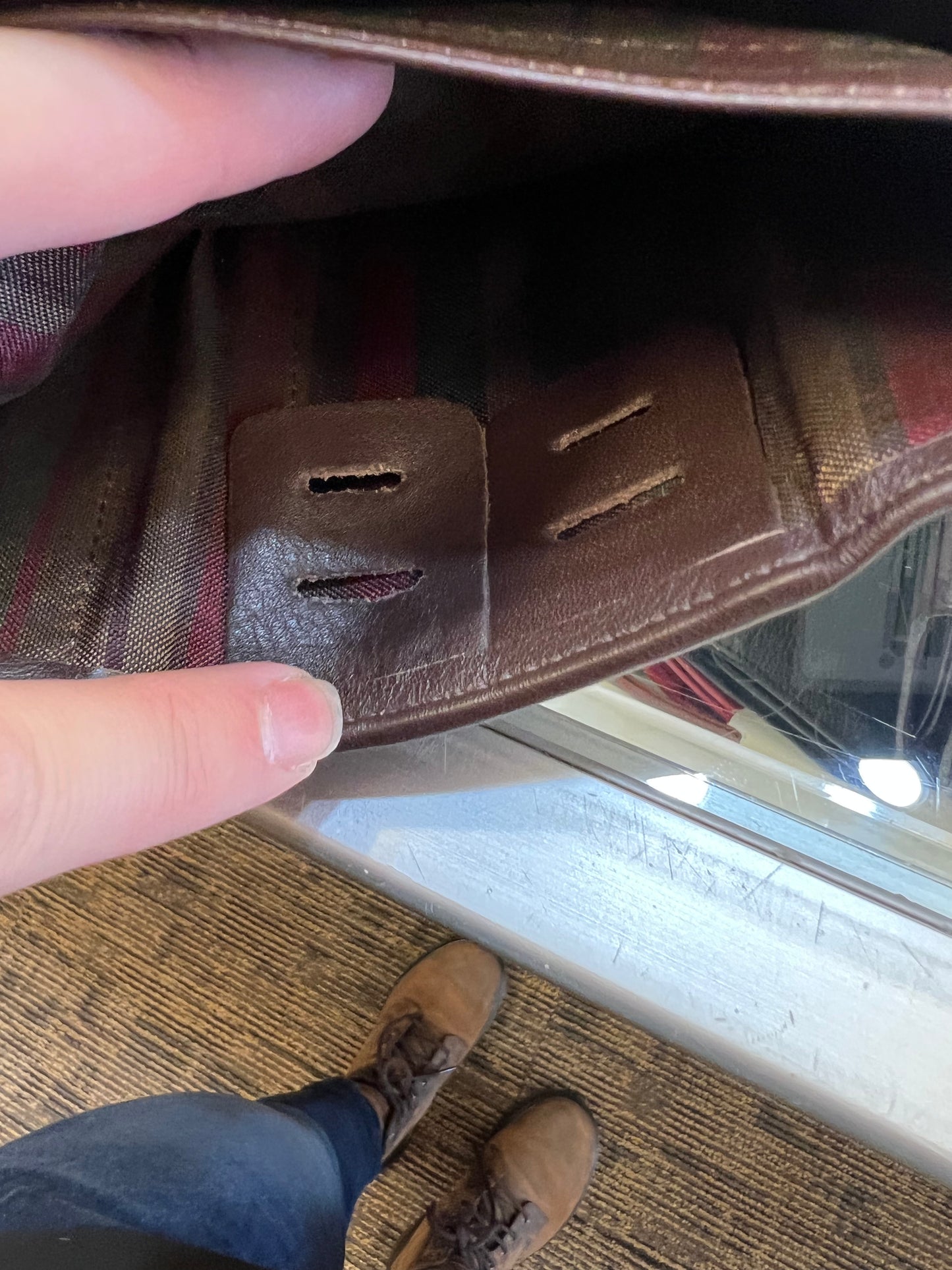 ili New York RFID Trifold Leather Wallet (Brown)