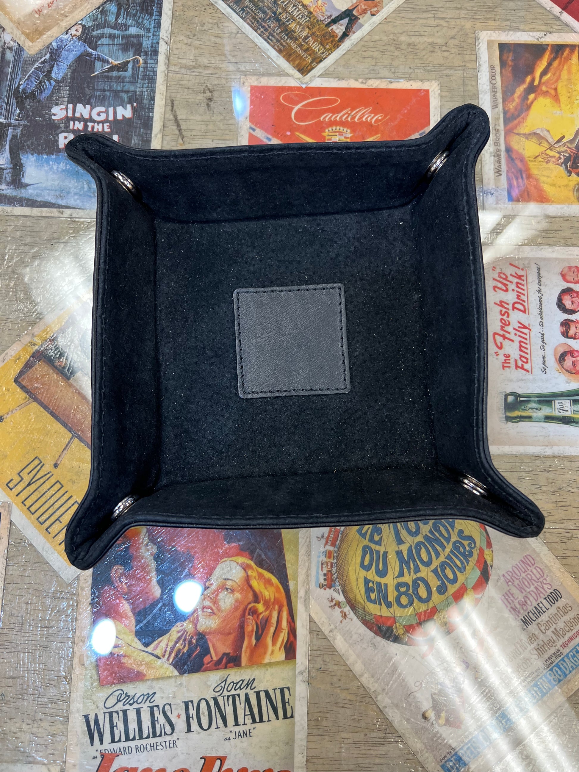 Vaquetta Leather Snap Valet Tray