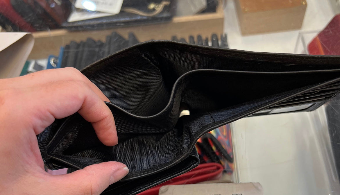 Osgoode Marley Extra Page Hipster Leather Wallet - 1229