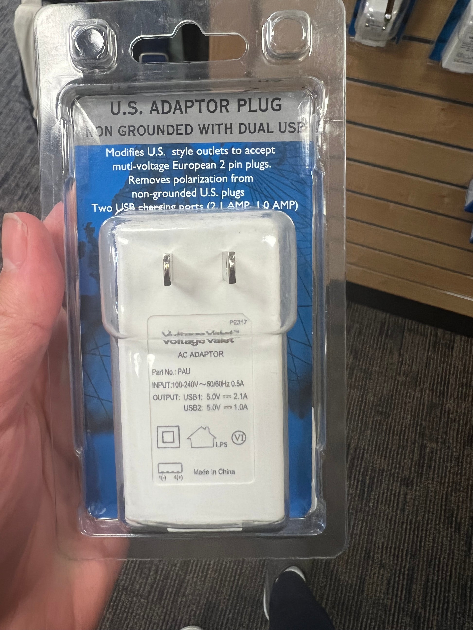 Voltage Valet Nongrounded Adapter Type A with USB