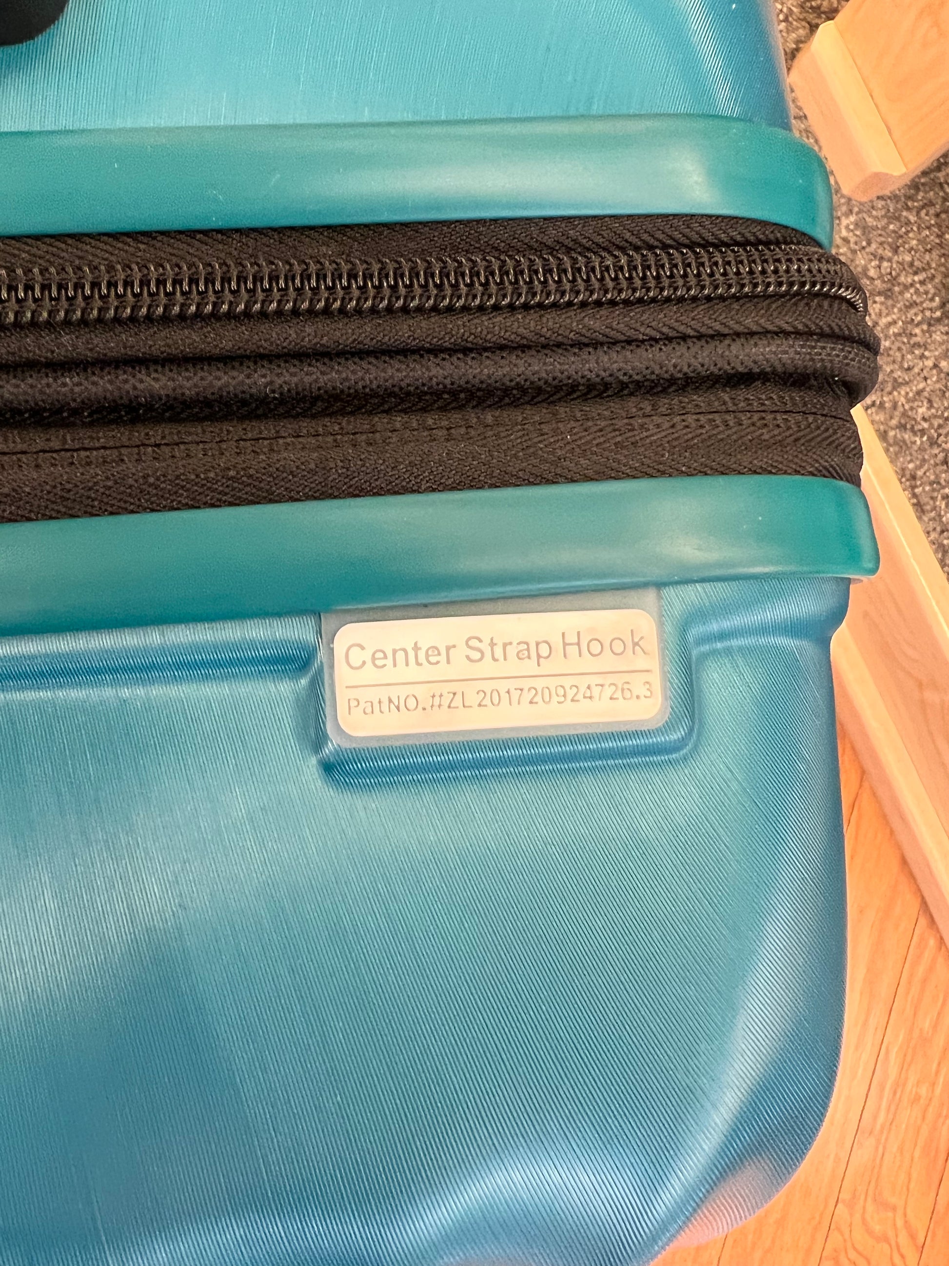 On Sale - Olympia Matrix 25" Hardside Medium Spinner