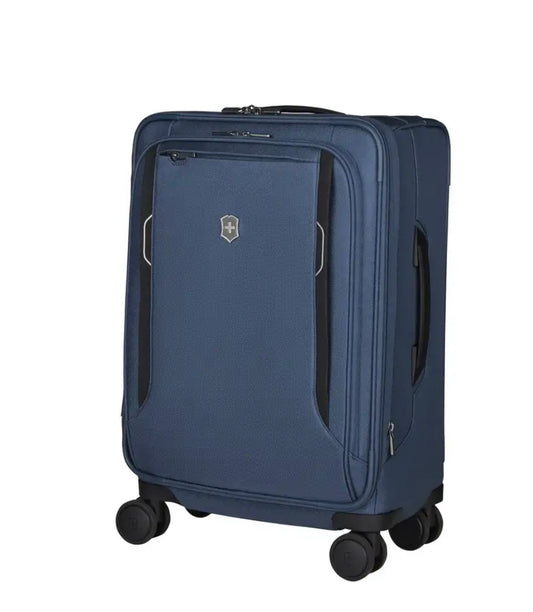 Victorinox Werks 6.0 Frequent Flyer PLUS 22.8" Softside Carry-On Spinner