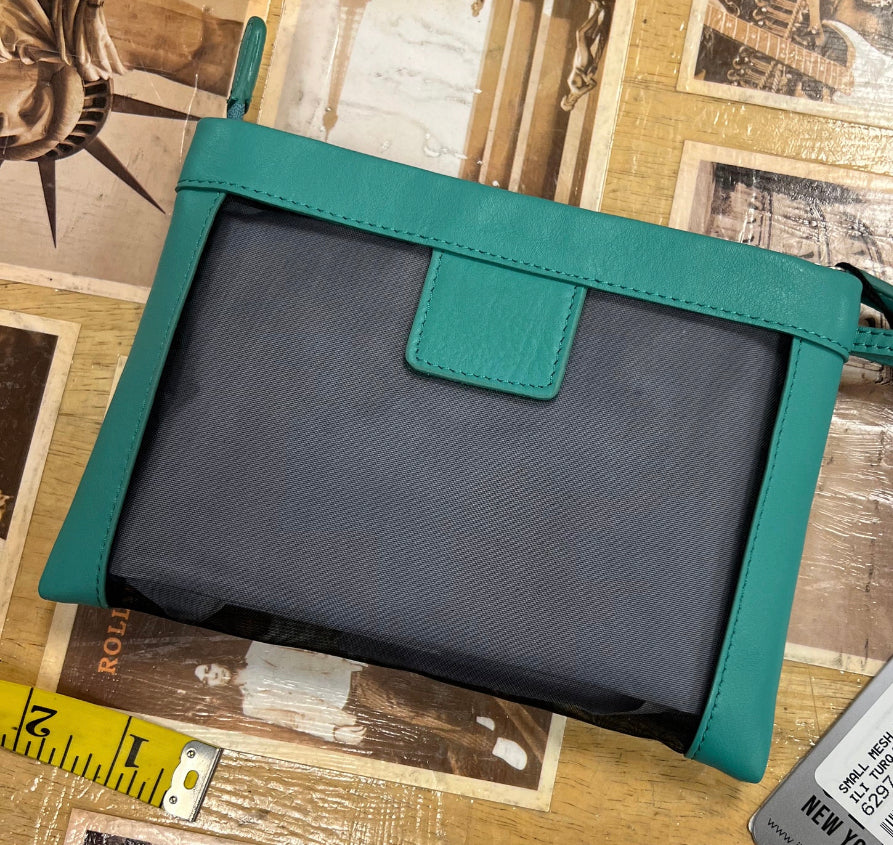 ili New York Small Mesh Pouch (Turquoise/Black)