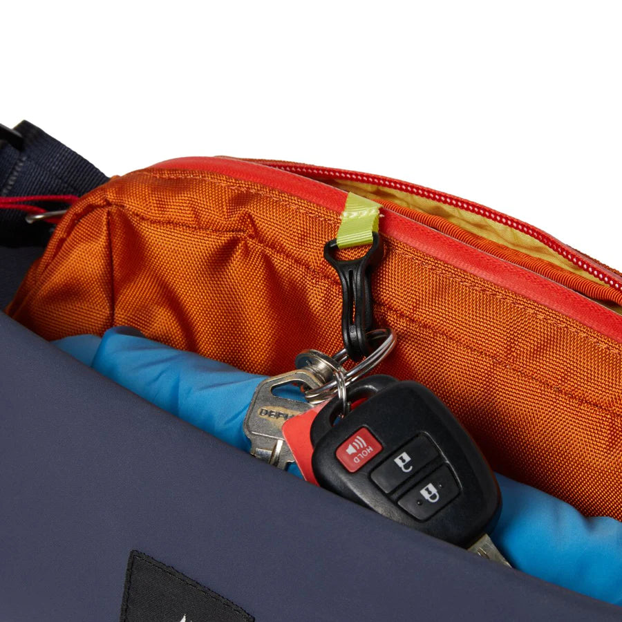 Cotopaxi Coso 2L Hip Pack - Cada Día