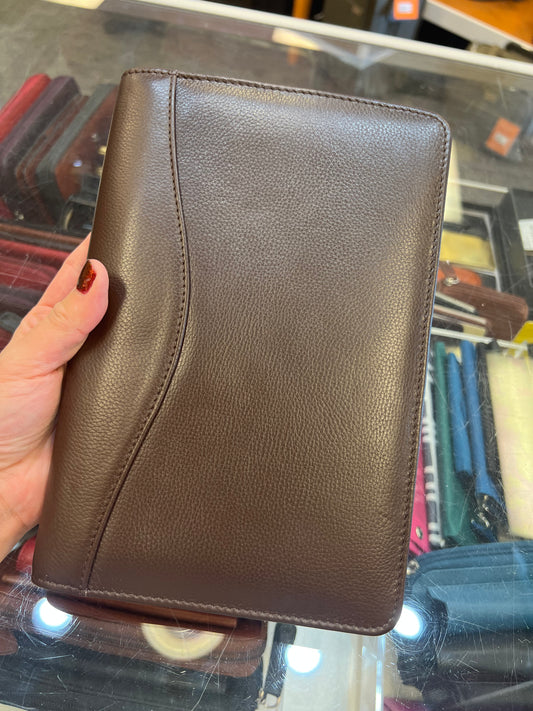 ili New York Small Leather Writing Padfolio (Brown)