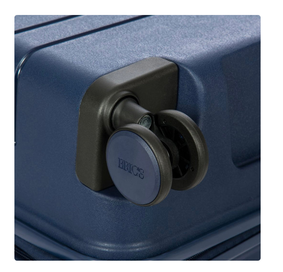 Bric's Ulisse 30" Large Checked Hardsided Expandable Spinner