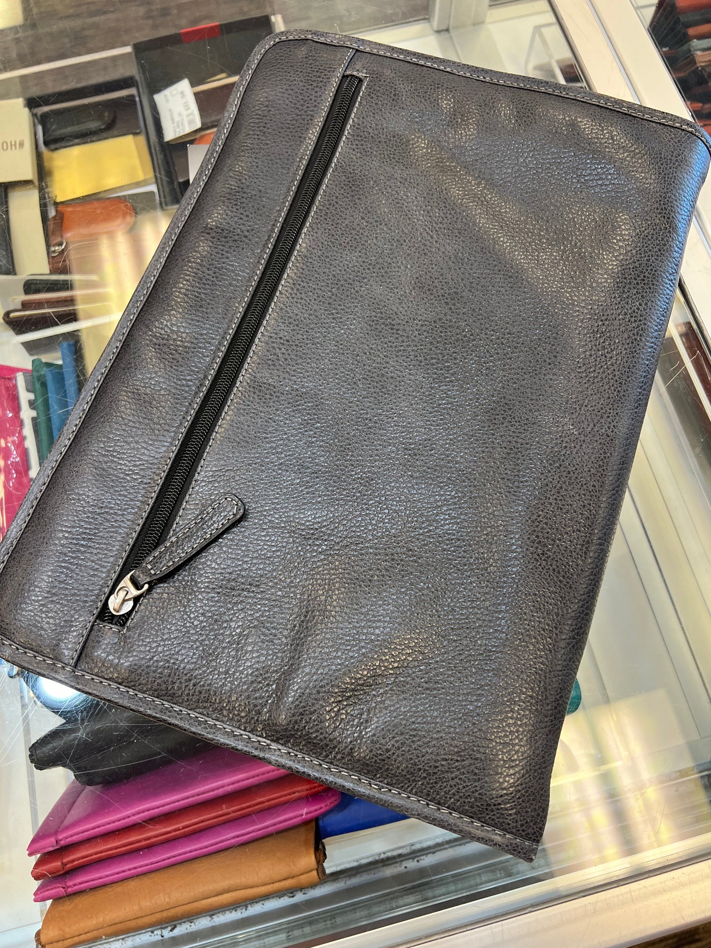 Classico Leather 3 Way Zippered Portfolio