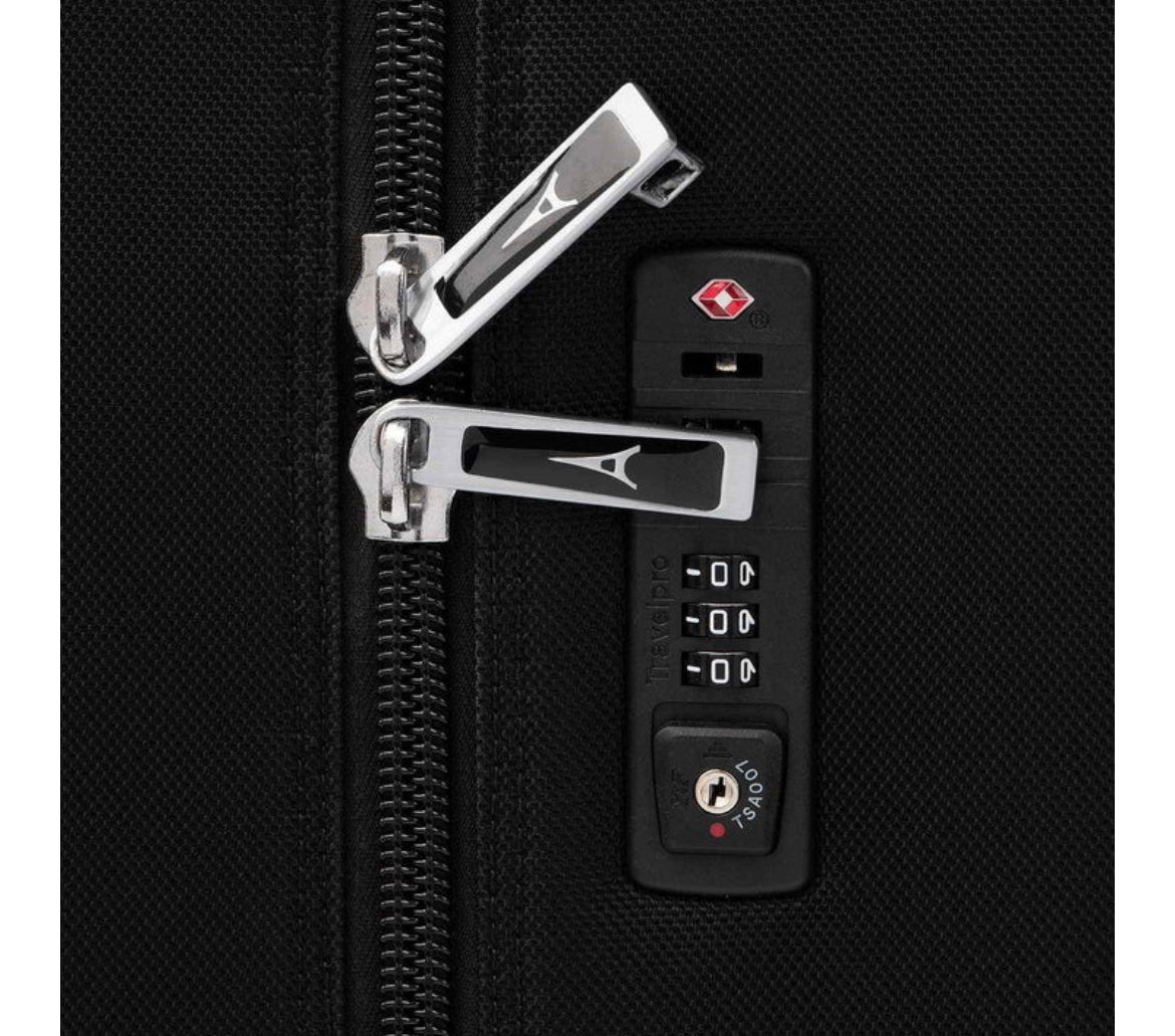 Travelpro Platinum Elite 50” Checked Softside 2-Wheel Garment Bag- 4091851
