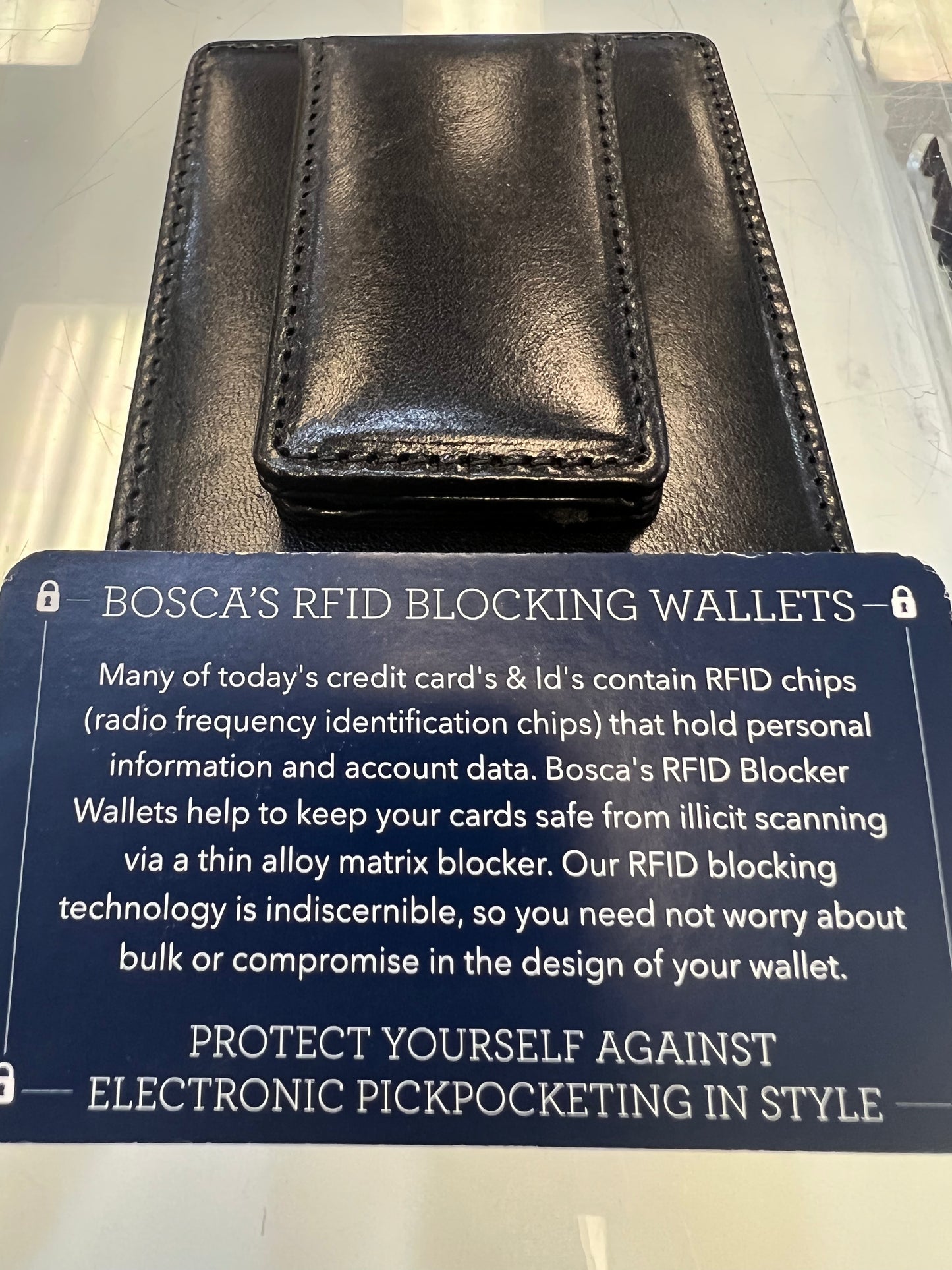 Bosca Money Clip Oldleather Wallet With Pocket