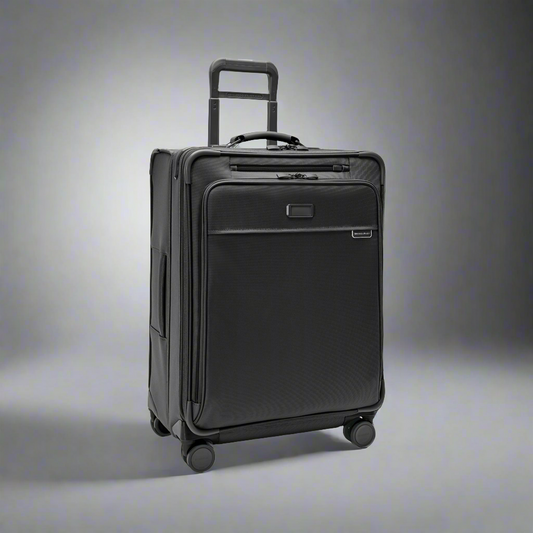 Briggs & Riley Baseline 26 inch Medium Softside Expandable Spinner with Suiter