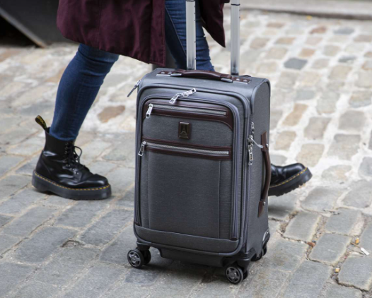 How to buy a suitcase with the best warranty. Detailed Guide