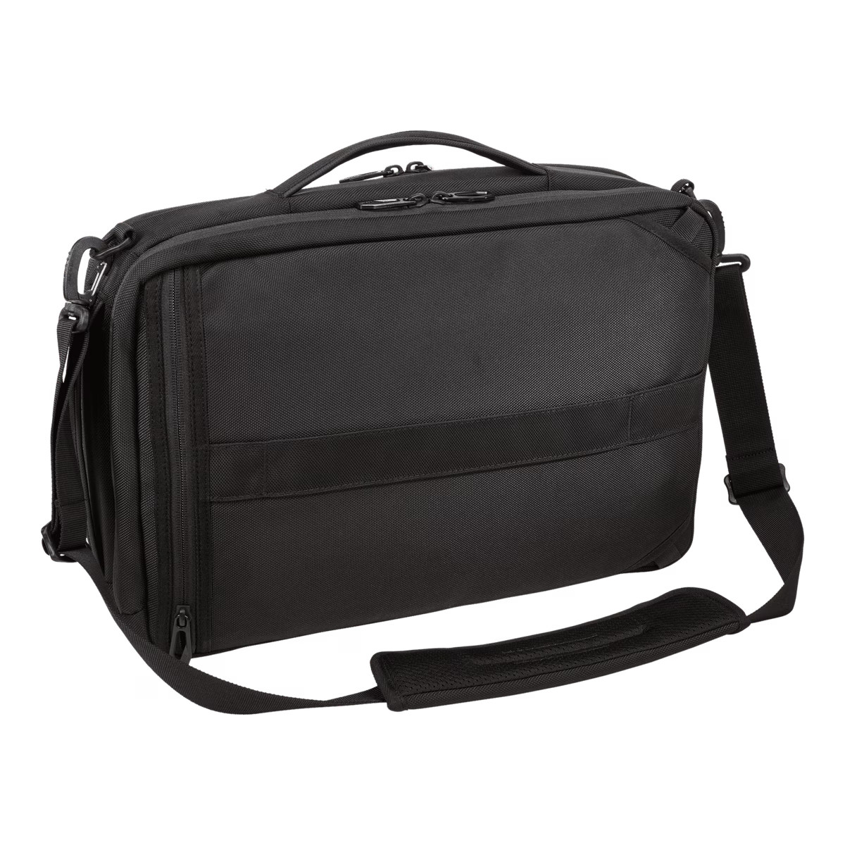 Thule Accent Briefcase/Backpack (17L) with trolley sleeve