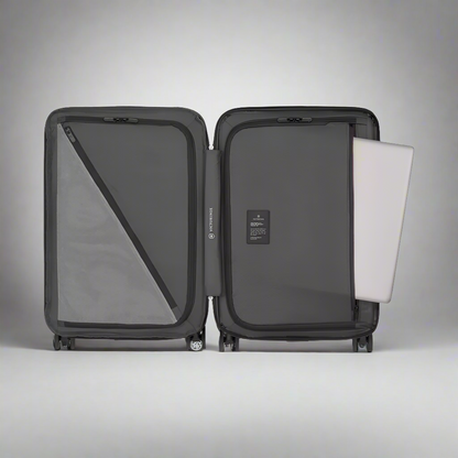 Victorinox Airox ADVANCED Frequent Flyer PLUS Hardside Carry-On Spinner