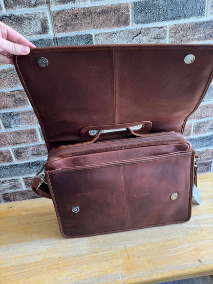 ili New York Leather Flap Briefcase- 6119