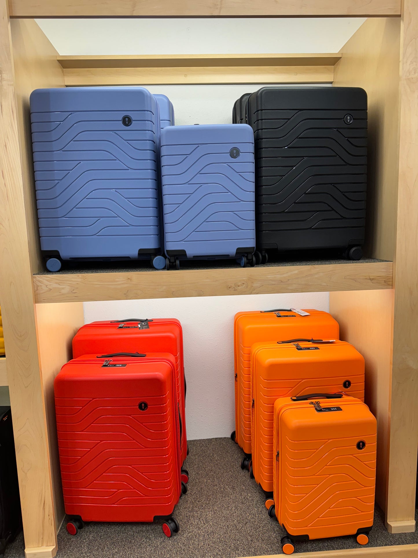 Bric's Ulisse 21" Carry-On Hardside Expandable Spinner- $179