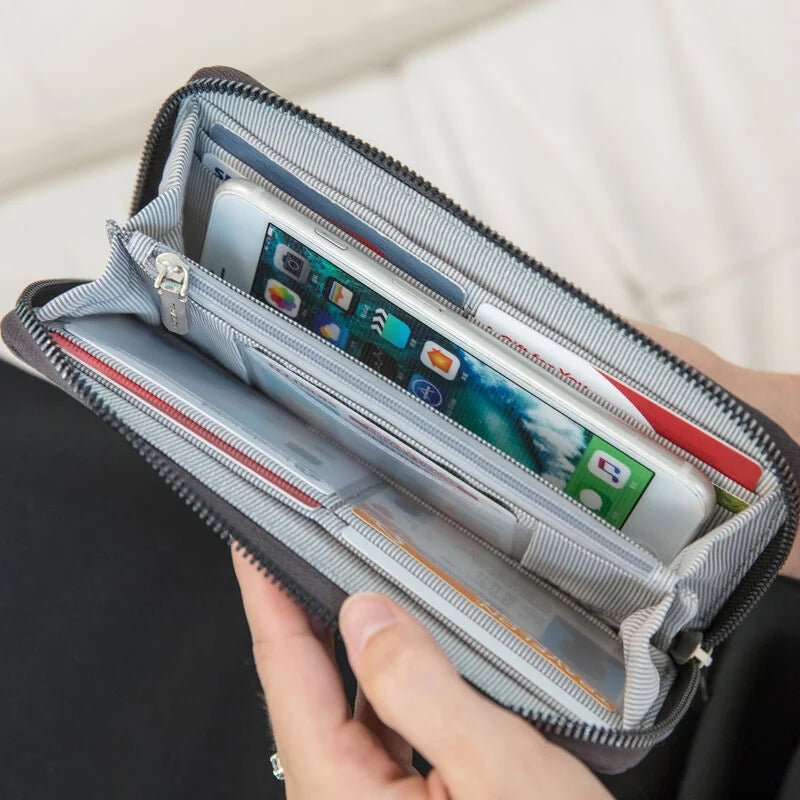 Travelon RFID Blocking Single Zip Wallet