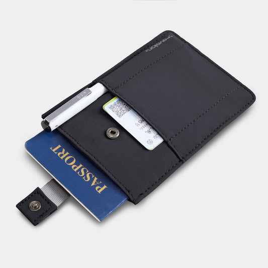 Travelon RFID Blocking Pull-Up Passport Holder