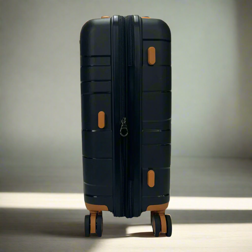 Lieber's Luggage® Legacy Expandable 21" Hardside Carry-On Spinner (Free Monogram)