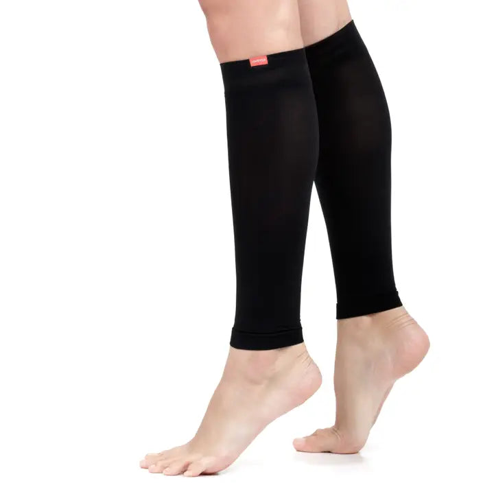 VIM & VIGR 15-20 Mmhg Nylon Compression Leg Sleeves: Solid