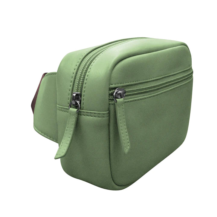 ili New York - Smooth Leather Zip Belt Bag