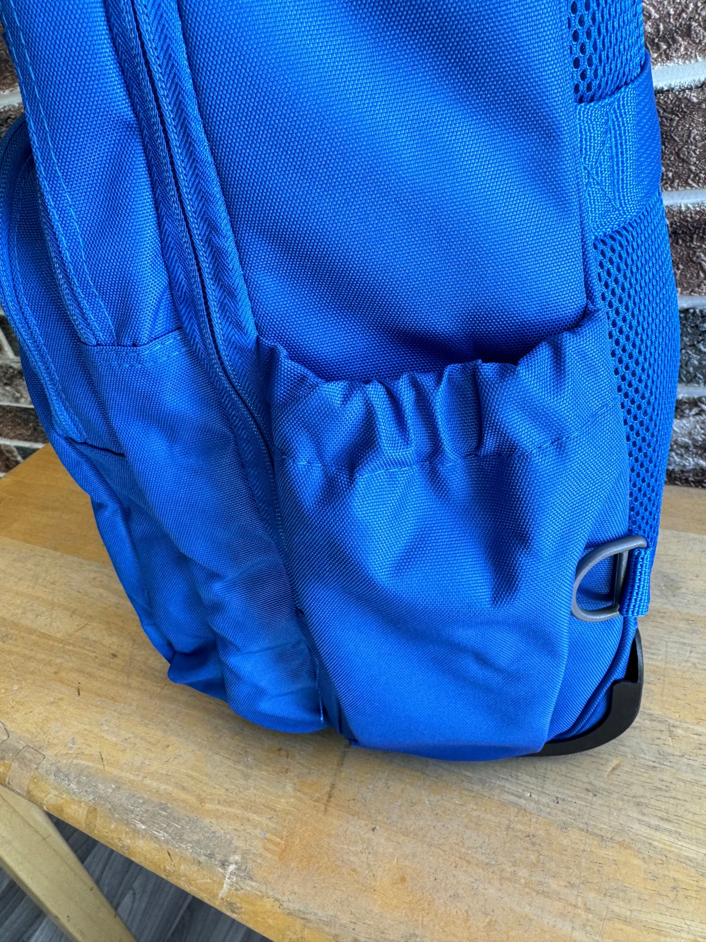 LiteGear- 2-Wheeled Backpack Mobile Pro