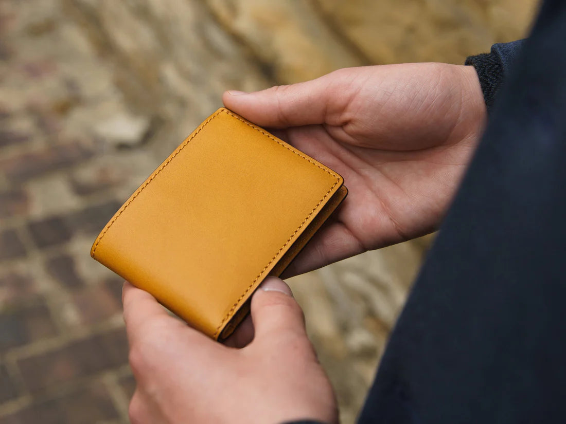 BOSCA BRITAN Italo Small RFID Leather Bifold Wallet