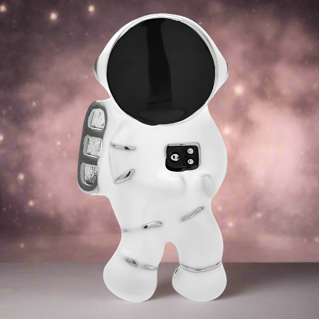 En venta - Pin/broche de moda- Astronauta