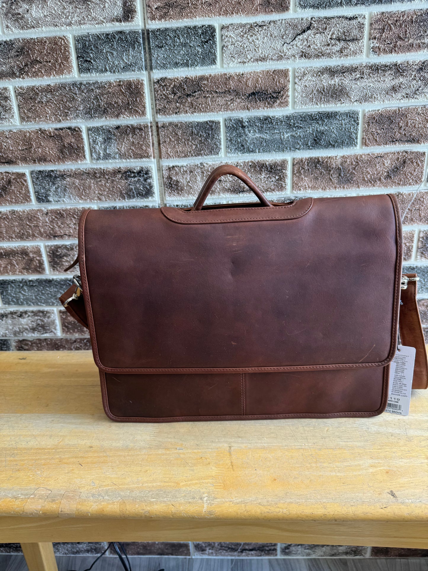 ili New York Leather Flap Briefcase