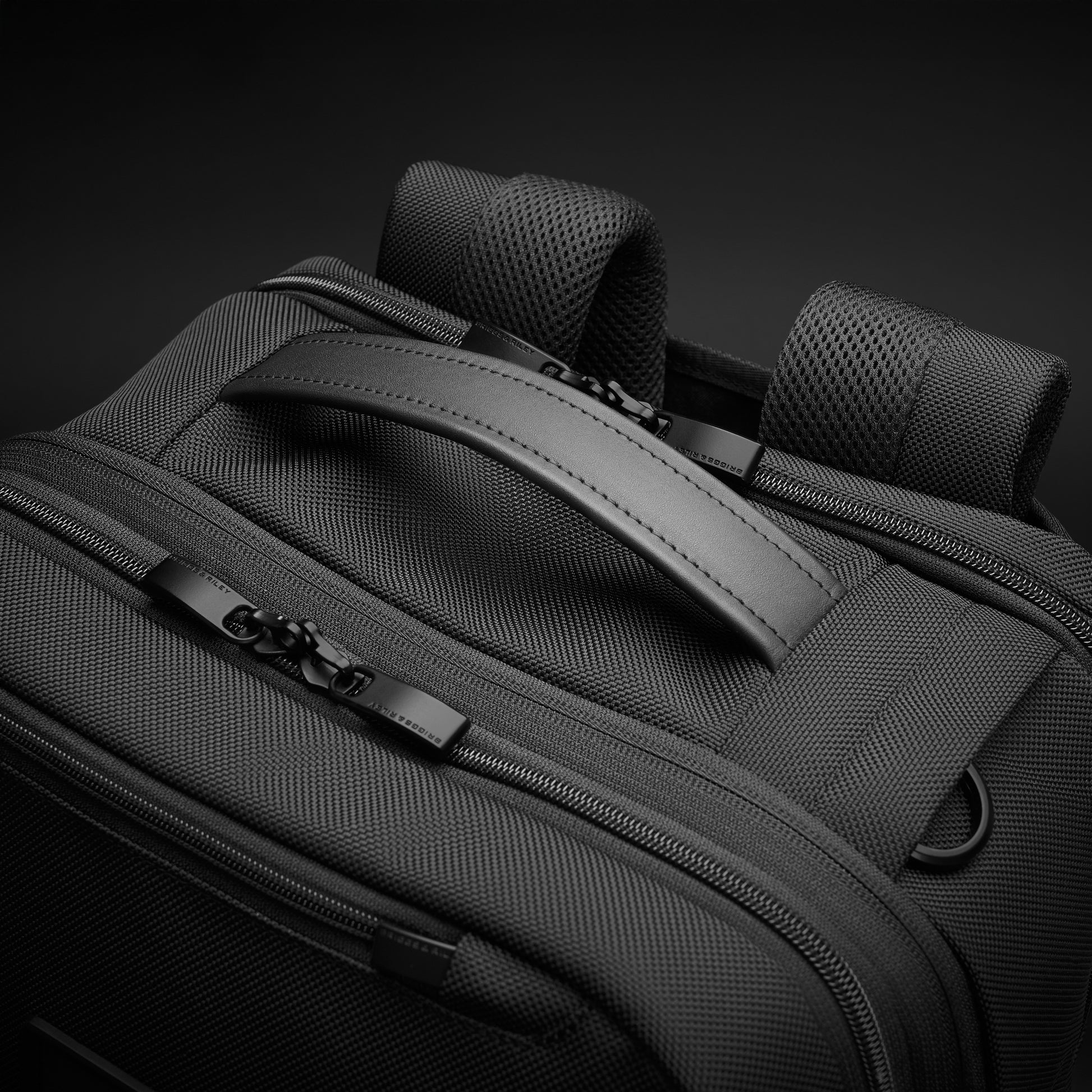 Briggs & Riley Baseline Medium Convertible Backpack with laptop compartment and trolley passthrough