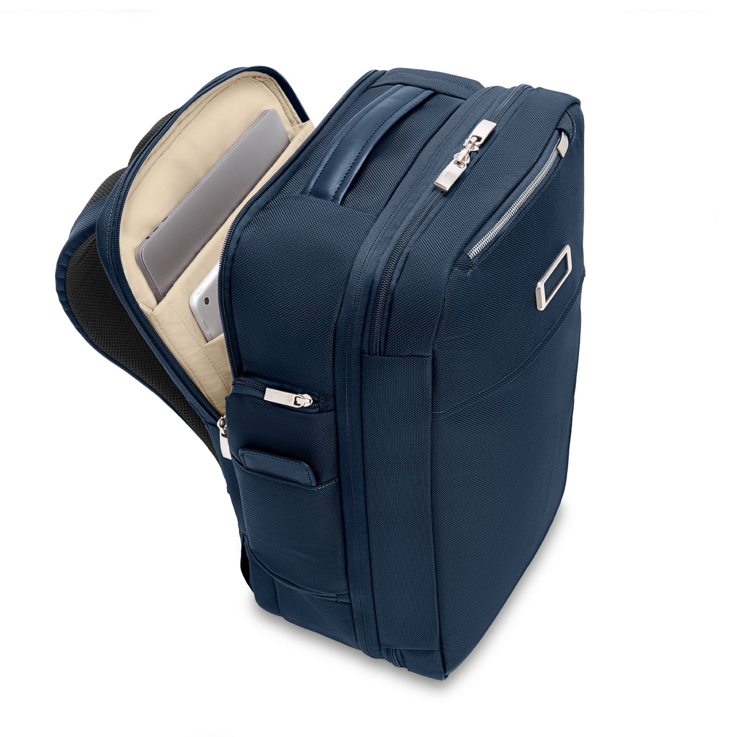 Briggs & Riley Baseline Medium Convertible Backpack with laptop compartment and trolley passthrough