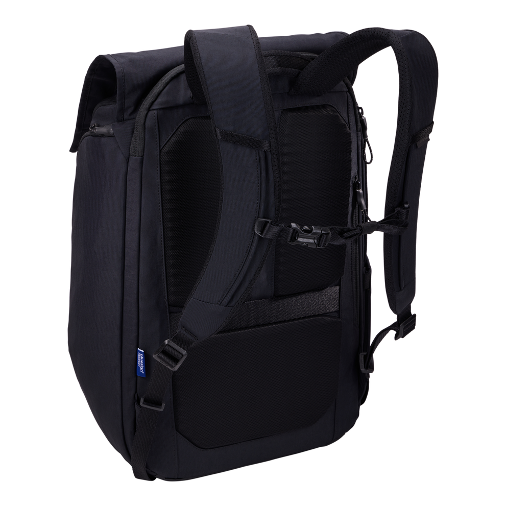 Thule Paramount
Water Resistant laptop backpack 27L