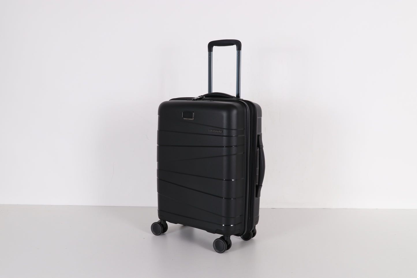 Lieber's Luggage® Legacy Expandable 21" Hardside Carry-On Spinner (Free Monogram, USA Assembled)